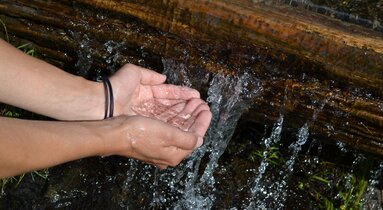 Frisches Wasser am Brunnen | © TVB Wipptal