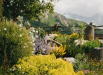 Der Alpenblumen- und Kräutergarten im Bergsteigerdorf Schmirn. | © TVB Wipptal | Johannes Bitter